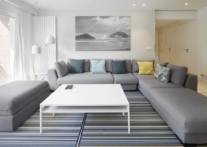 Kimu - Basque Apartment *